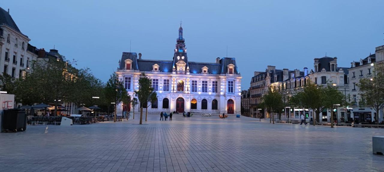 Hyper Centre-Le Regratterie-Wifi Leilighet Poitiers Eksteriør bilde